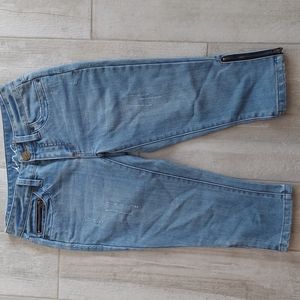 I.N.C. Bermuda Below Knee Jeans 💙 BUY ONE GET ONE 50% OFF 💙